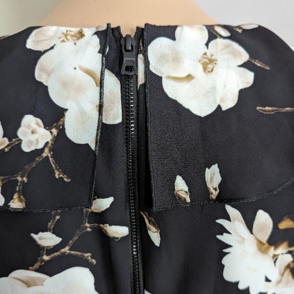 Alice & Olivia - Kye floral ruffle flow midi wrap dress - Picture 10 of 11
